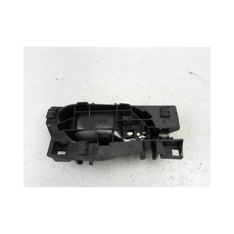 POIGNEE INTERIEURE PORTE AVANT GAUCHE PEUGEOT 207 2006-2013