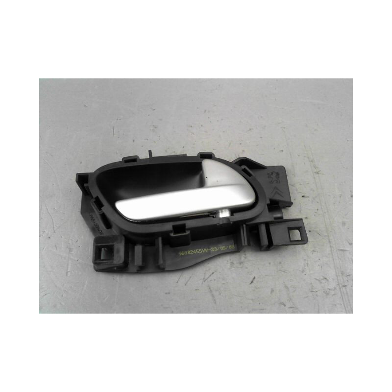 POIGNEE INTERIEURE PORTE AVANT DROIT PEUGEOT 207 2006-2013