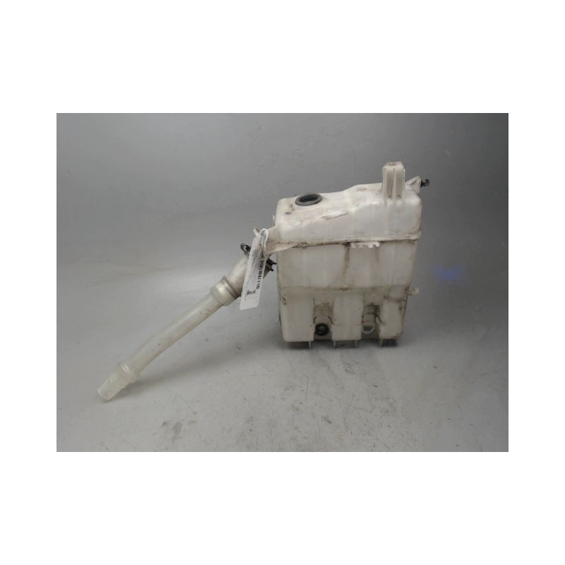 RESERVOIR LAVE-GLACE AVANT TOYOTA AVENSIS