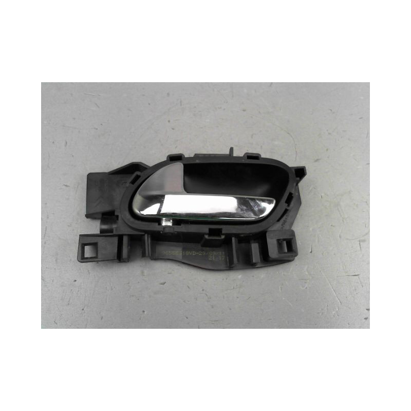 POIGNEE INTERIEURE PORTE AVANT GAUCHE PEUGEOT 207 2006-2013