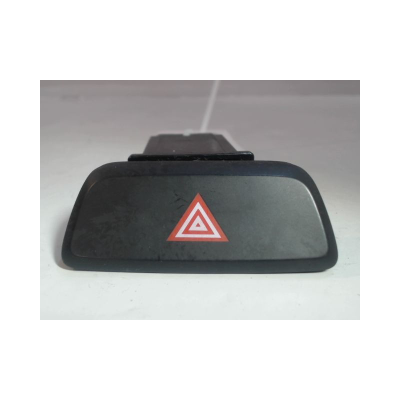BOUTON DE WARNING KIA PICANTO