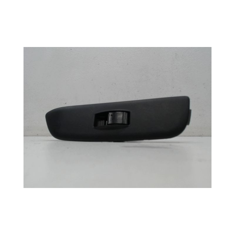 COMMANDE LEVE-GLACE PORTE ARG TOYOTA RAV4