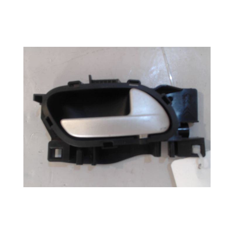 POIGNEE INTERIEURE PORTE AVANT DROIT PEUGEOT 207 2009-