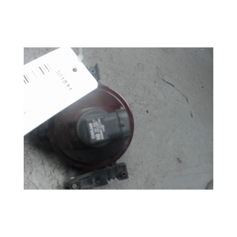 PHARE ANTIBROUILLARD AVANT DROIT FORD FOCUS