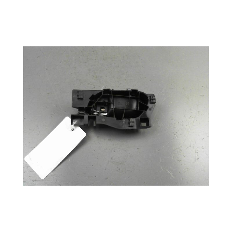 POIGNEE INTERIEURE PORTE AVANT DROIT PEUGEOT 207 2006-2013