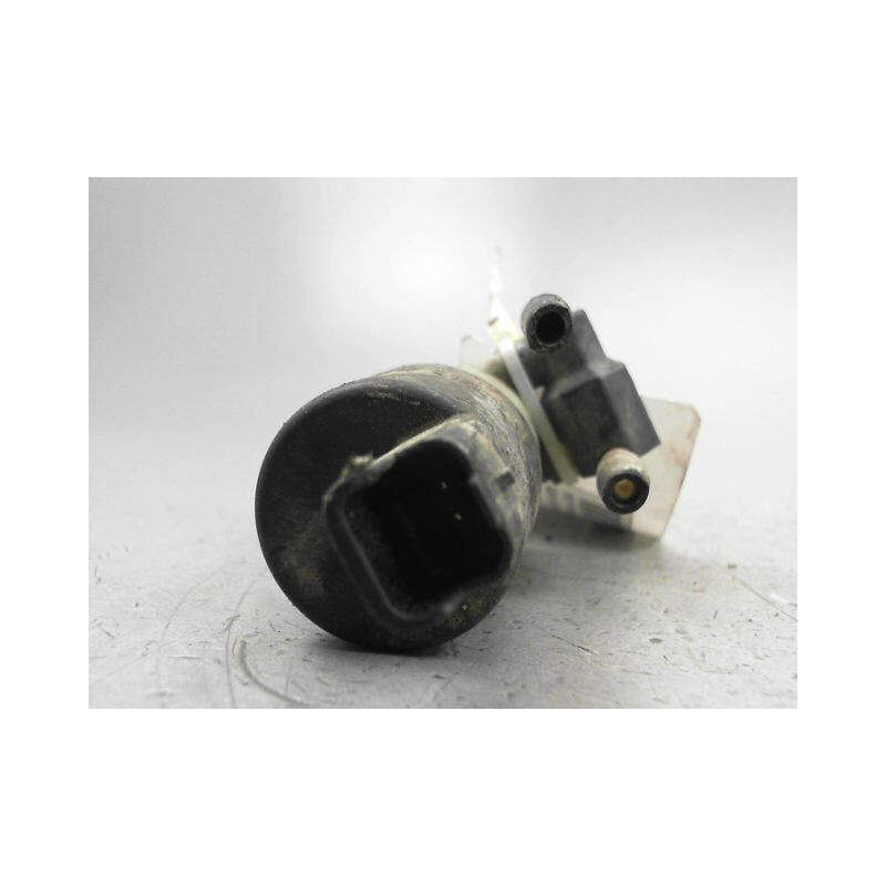 POMPE LAVE-GLACE AVANT NISSAN QASHQAI BREAK I Phase 1 2007-2010