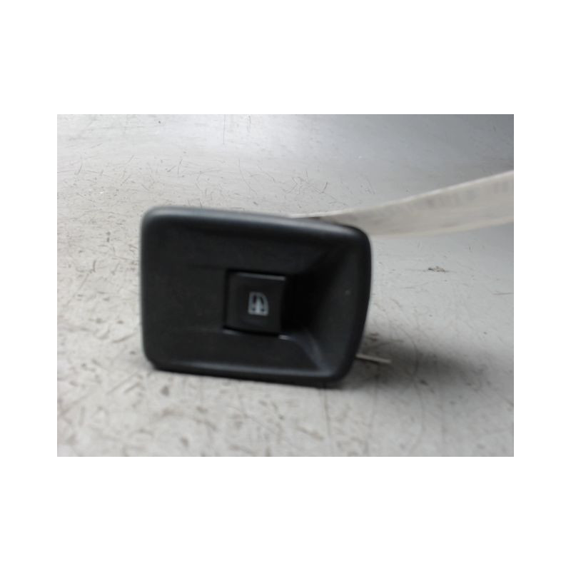 COMMANDE LEVE-GLACE PORTE AVD DACIA LODGY