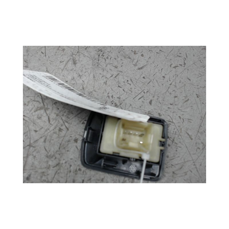 COMMANDE LEVE-GLACE PORTE AVD DACIA LODGY