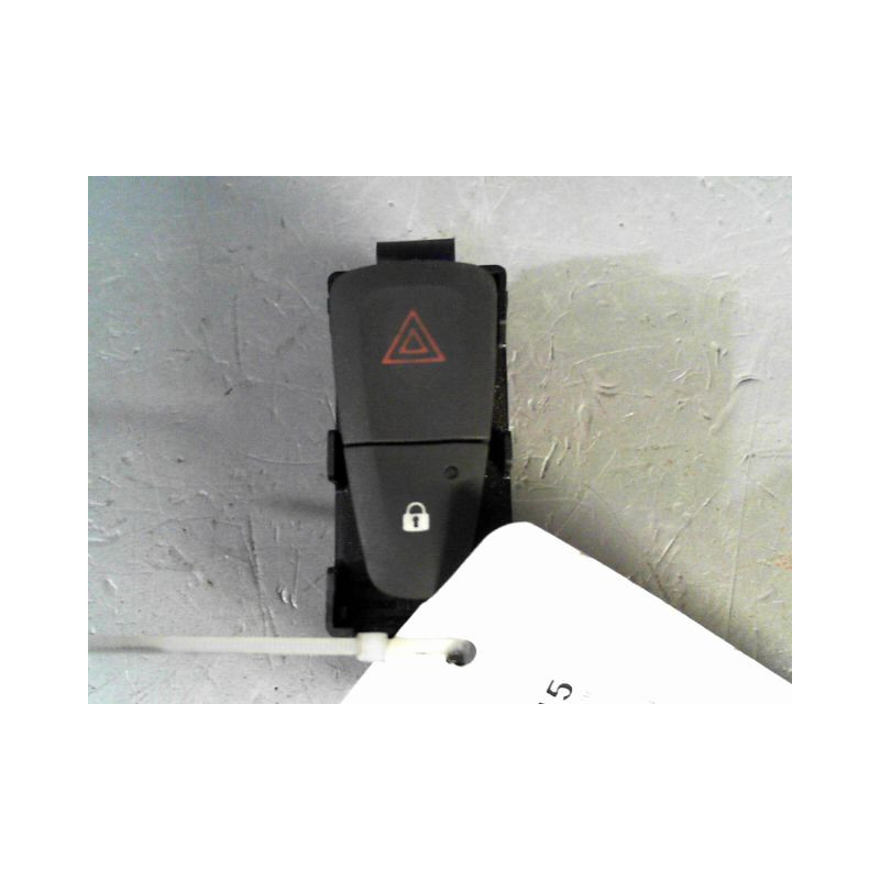 BOUTON DE WARNING RENAULT MEGANE