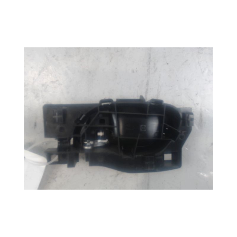 POIGNEE INTERIEURE PORTE AVANT DROIT PEUGEOT 207 SW