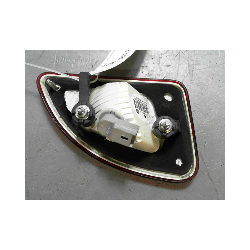FEU ARRIERE INTERIEUR GAUCHE RENAULT TWINGO
