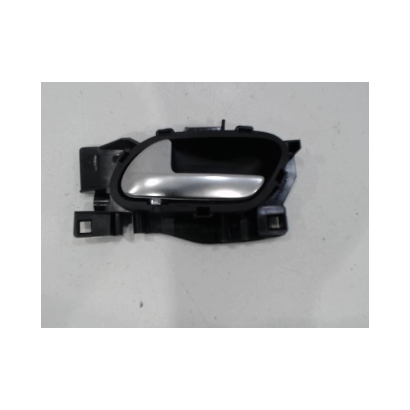 POIGNEE INTERIEURE PORTE AVANT GAUCHE PEUGEOT 208