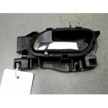 POIGNEE INTERIEURE PORTE AVANT GAUCHE PEUGEOT 207 2006-2013