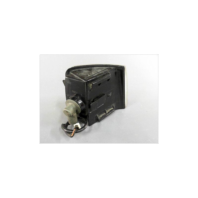 CLIGNOTANT GAUCHE VOLKSWAGEN PASSAT 88-93