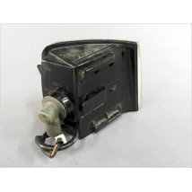 CLIGNOTANT GAUCHE VOLKSWAGEN PASSAT 88-93