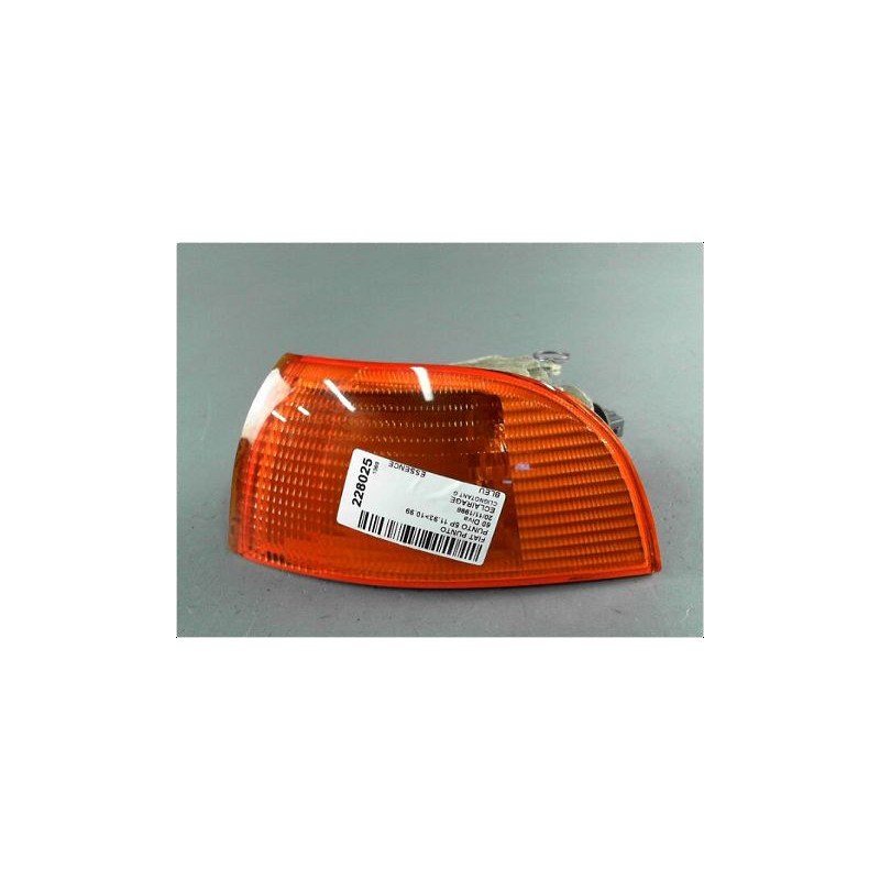 CLIGNOTANT GAUCHE FIAT PUNTO 93-99