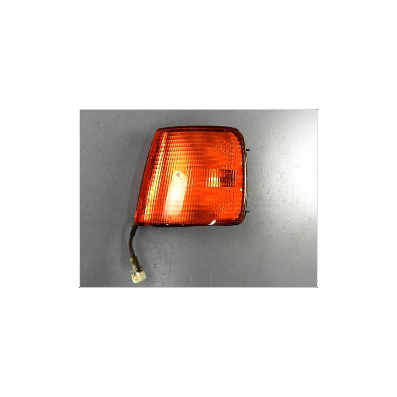 CLIGNOTANT GAUCHE VOLKSWAGEN PASSAT 88-93