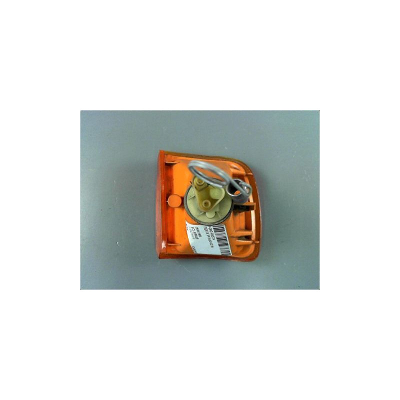 CLIGNOTANT GAUCHE FORD FIESTA 83-89