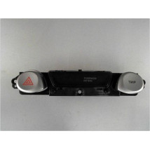 BOUTON DE WARNING HYUNDAI I 20 09-12