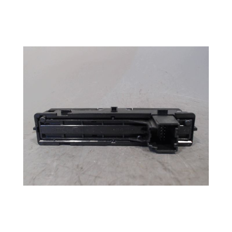 BOUTON DE WARNING OPEL INSIGNIA