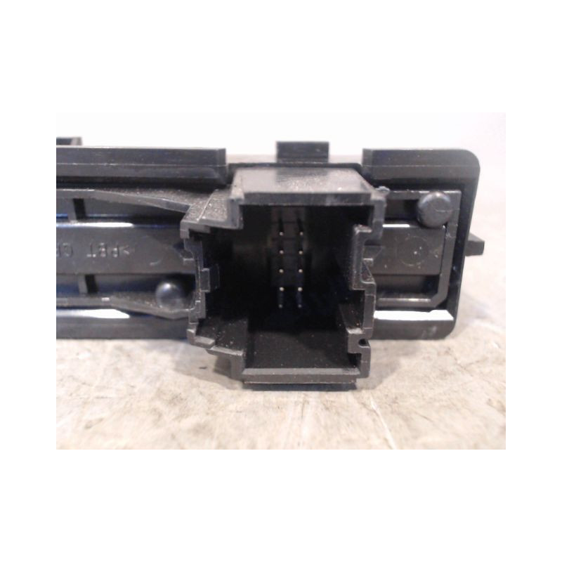 BOUTON DE WARNING OPEL INSIGNIA