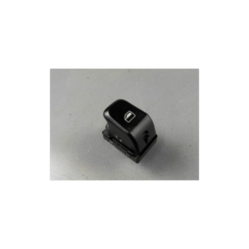 COMMANDE LEVE-GLACE PORTE AVD AUDI Q5 08-12