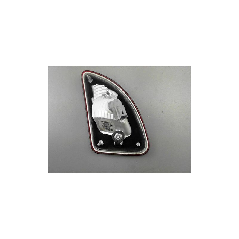 FEU ARRIERE INTERIEUR DROIT RENAULT TWINGO II PH.2 11-14
