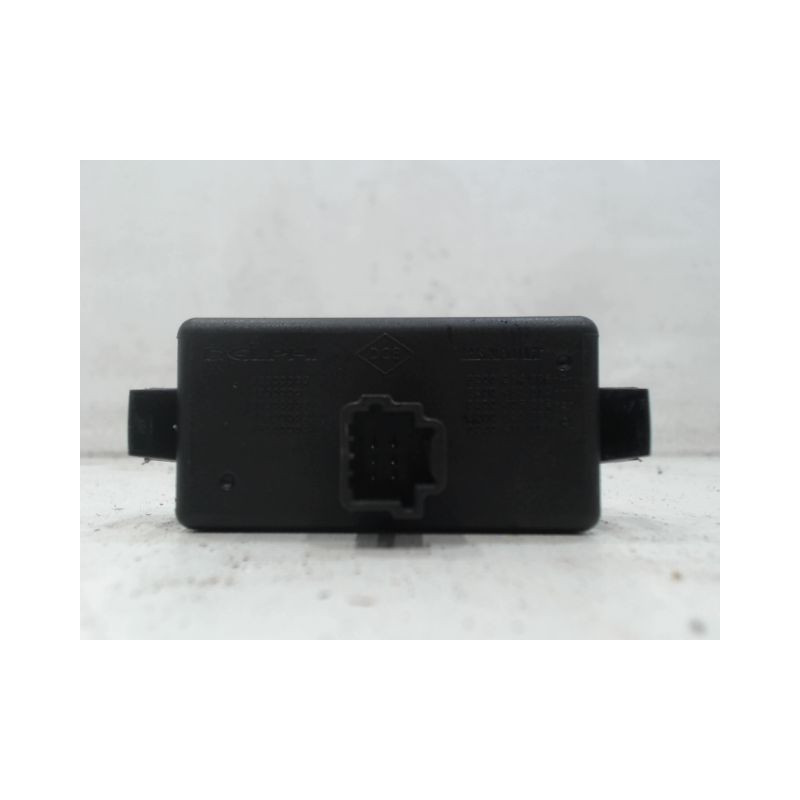 BOUTON DE WARNING RENAULT CLIO
