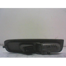 COMMANDE LEVE-GLACE PORTE AVD RENAULT TWINGO