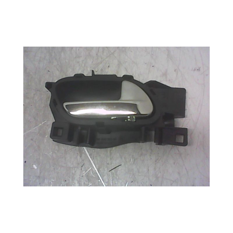 POIGNEE INTERIEURE PORTE AVANT DROIT PEUGEOT 308