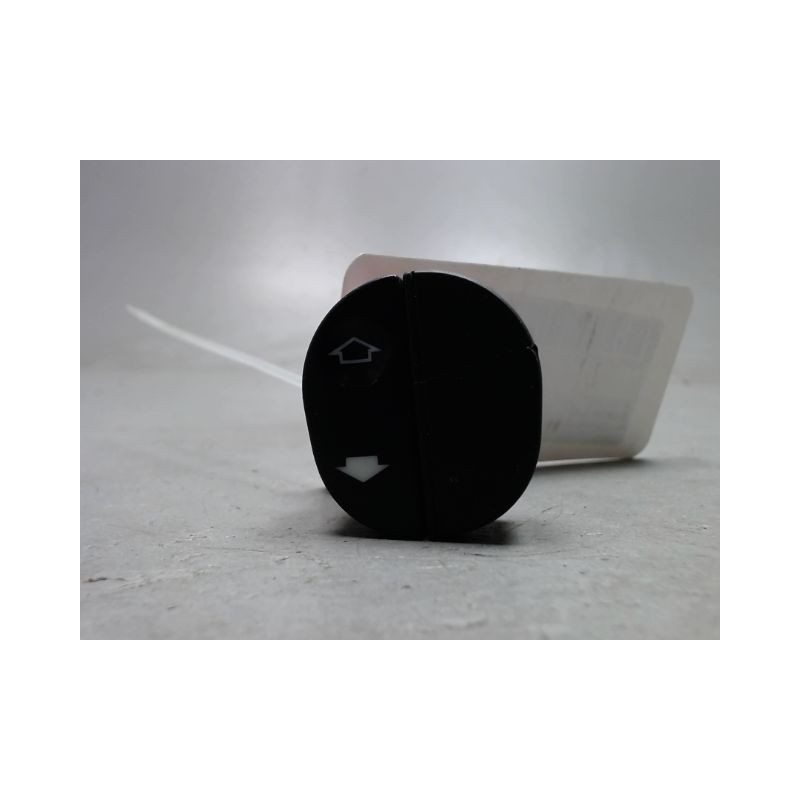 COMMANDE LEVE-GLACE PORTE AVD FORD FUSION