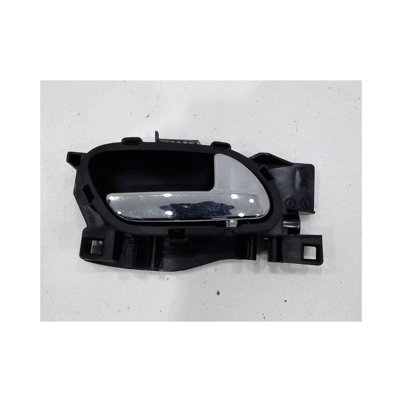 POIGNEE INTERIEURE PORTE AVANT DROIT PEUGEOT 5008