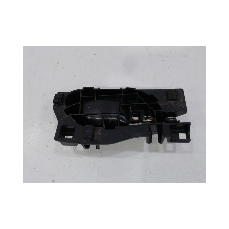 POIGNEE INTERIEURE PORTE AVANT GAUCHE PEUGEOT 5008