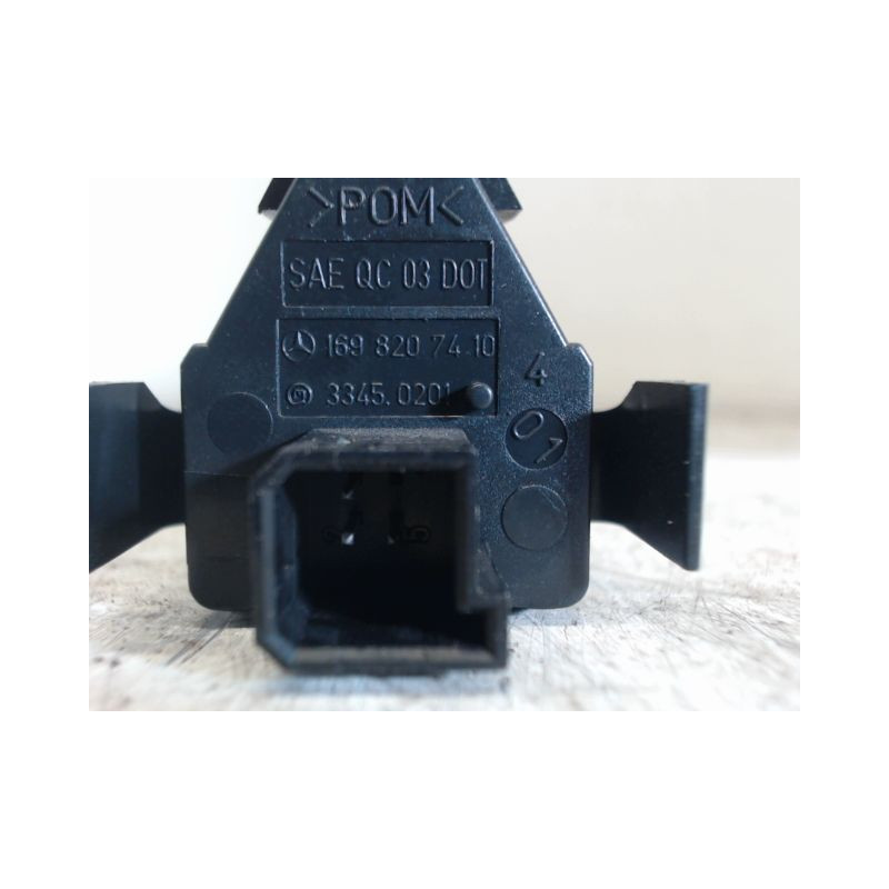 BOUTON DE WARNING MERCEDES CLASSE A