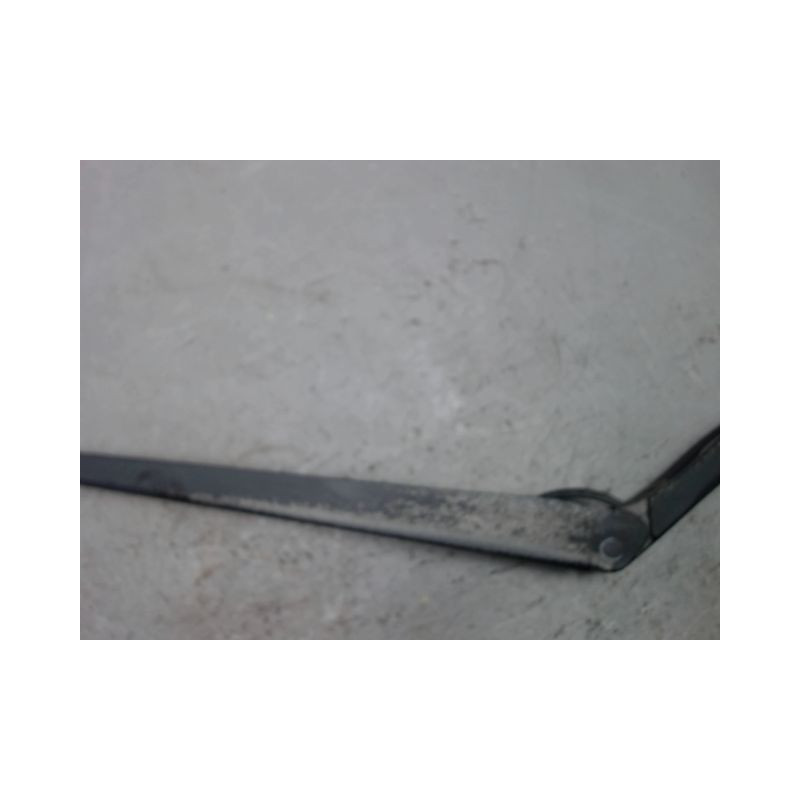 BRAS ESSUIE-GLACE AVANT GAUCHE PEUGEOT 407
