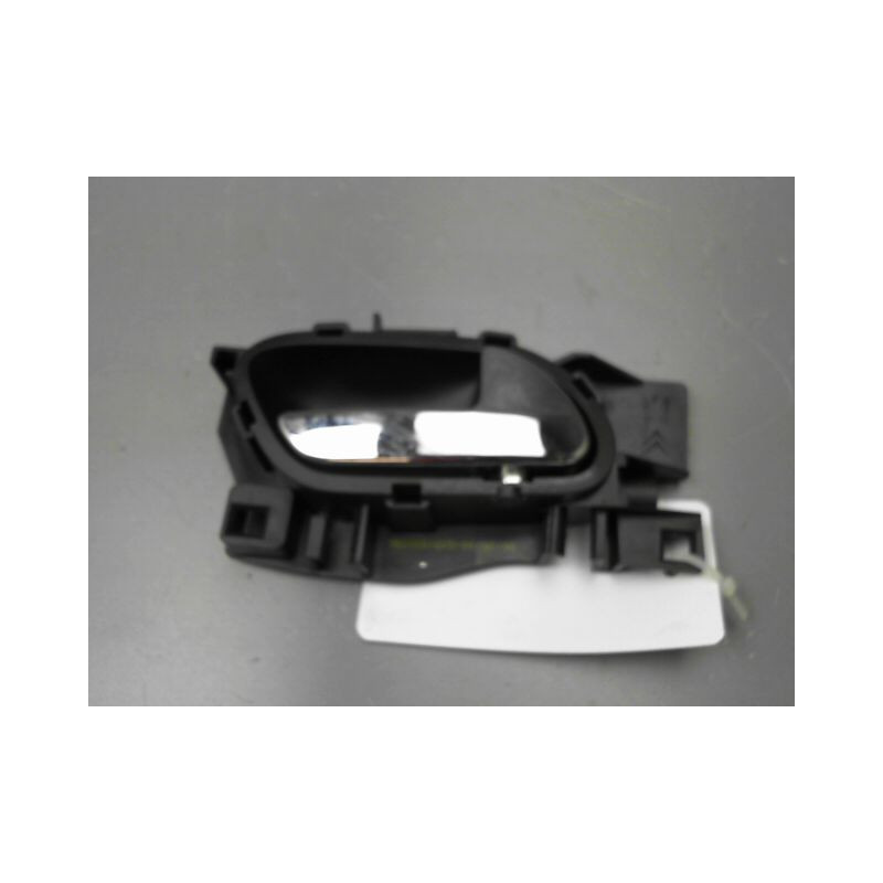 POIGNEE INTERIEURE PORTE AVANT DROIT PEUGEOT 207 2006-2013