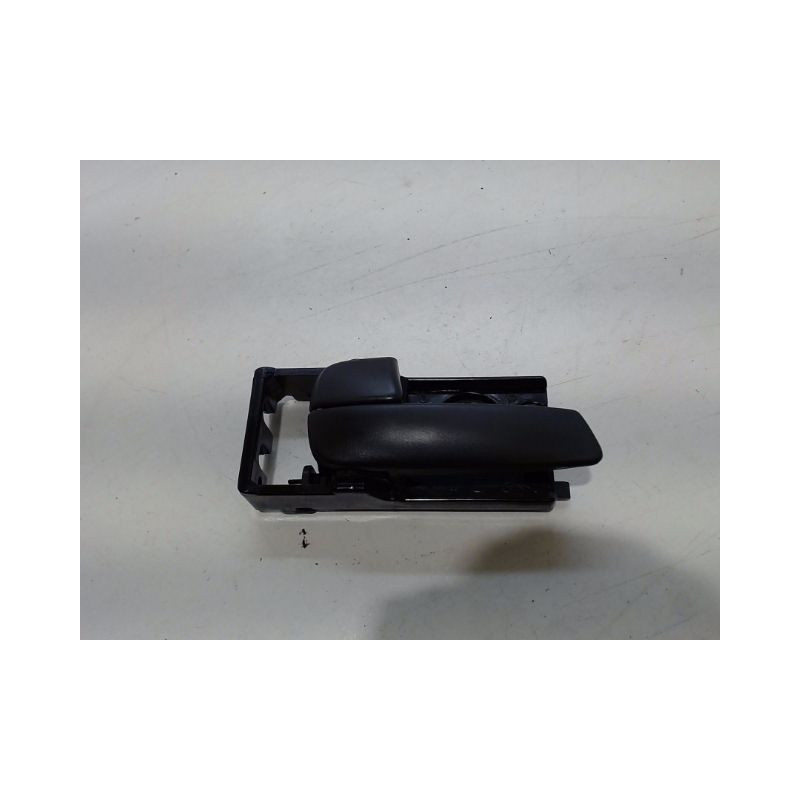 POIGNEE INTERIEURE PORTE AVANT GAUCHE KIA RIO