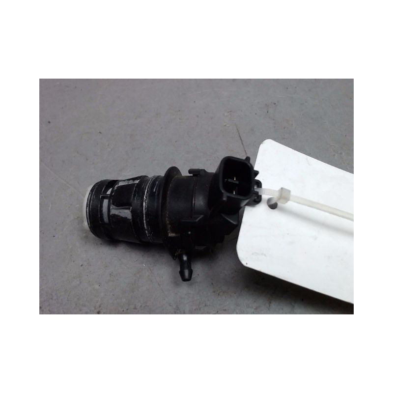 POMPE LAVE-GLACE AVANT MAZDA RX8