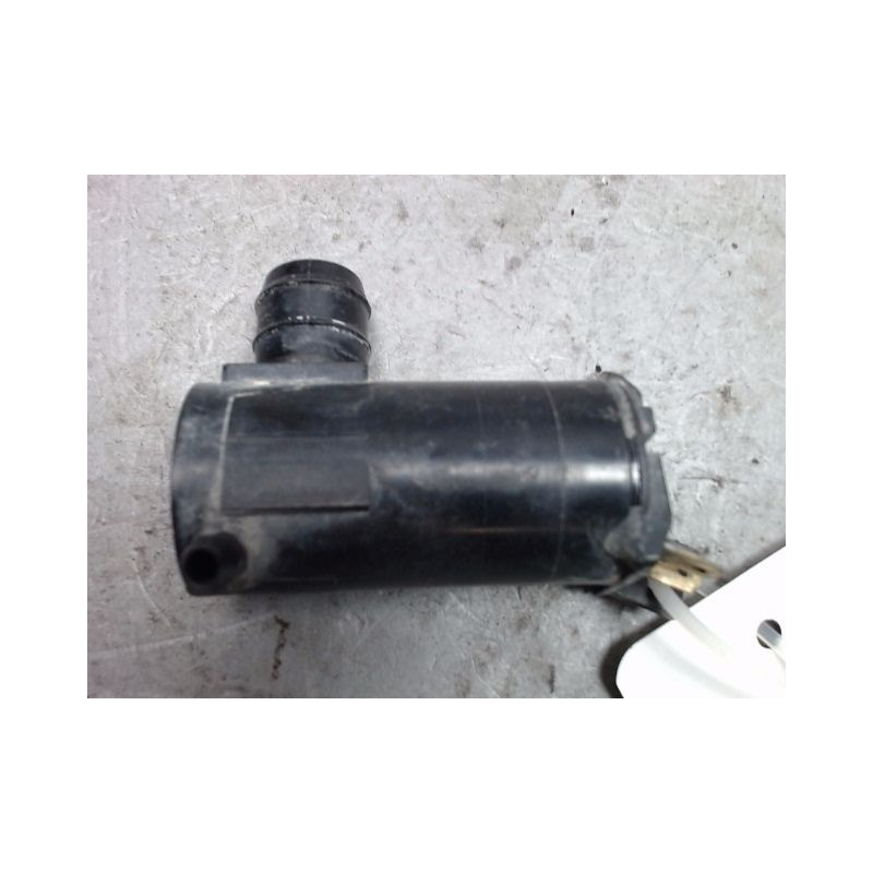 POMPE LAVE-GLACE AVANT TOYOTA L.CRUISER