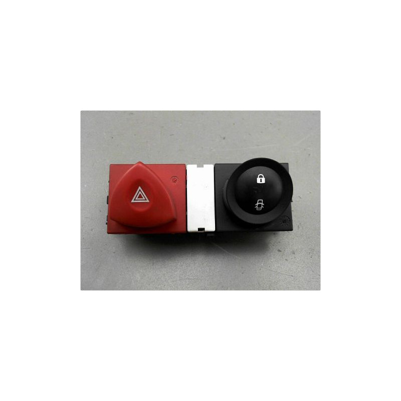 BOUTON DE WARNING RENAULT MEGANE II PH2 ESTATE 06-09