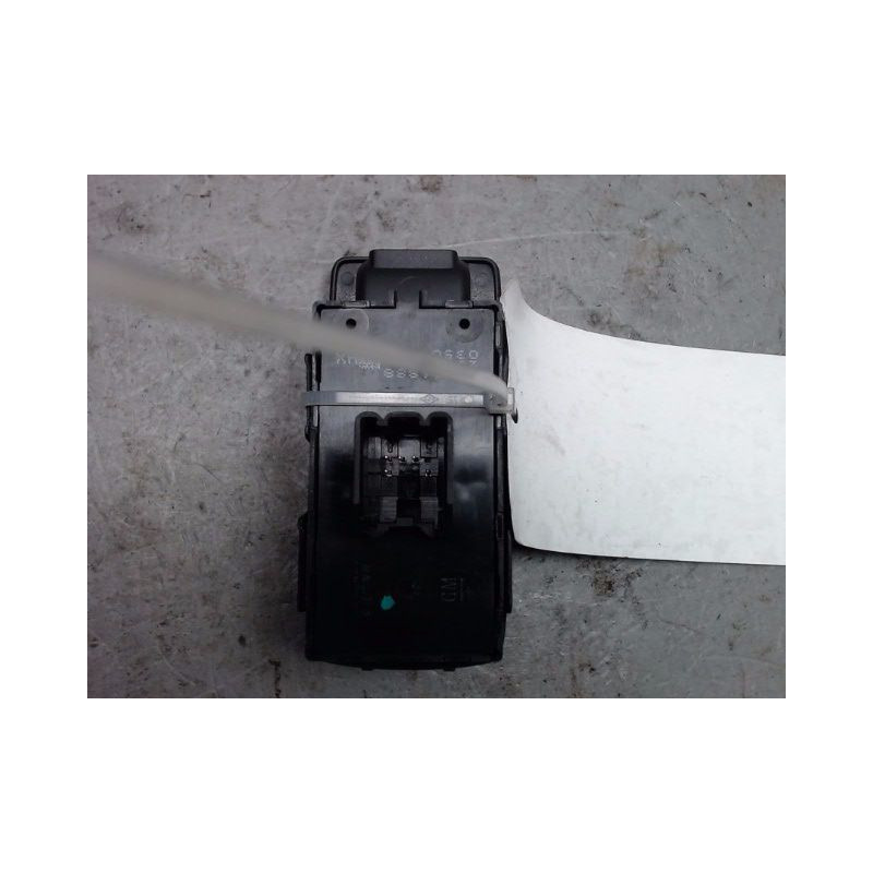 COMMANDE LEVE-GLACE PORTE ARD OPEL INSIGNIA