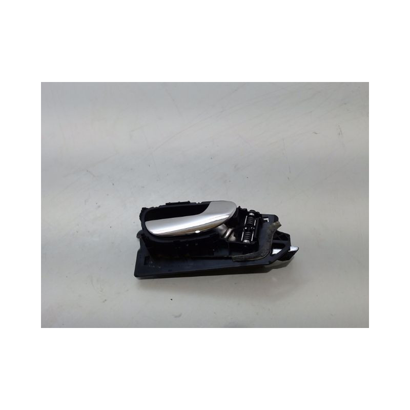 POIGNEE INTERIEURE PORTE AVANT DROIT PEUGEOT 307 2001-2005