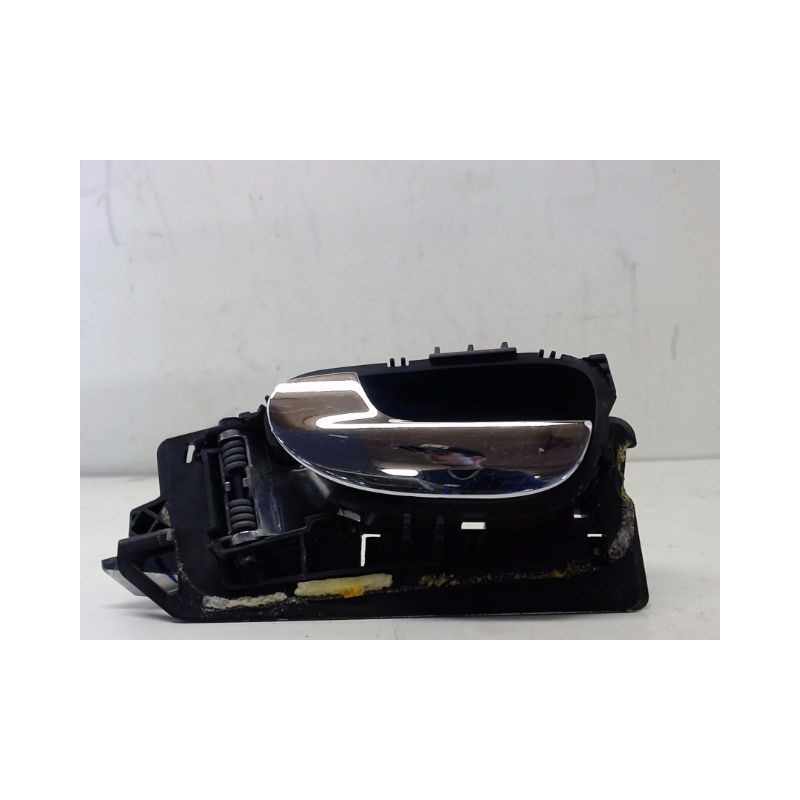 POIGNEE INTERIEURE PORTE AVANT GAUCHE PEUGEOT 307 2005-2007