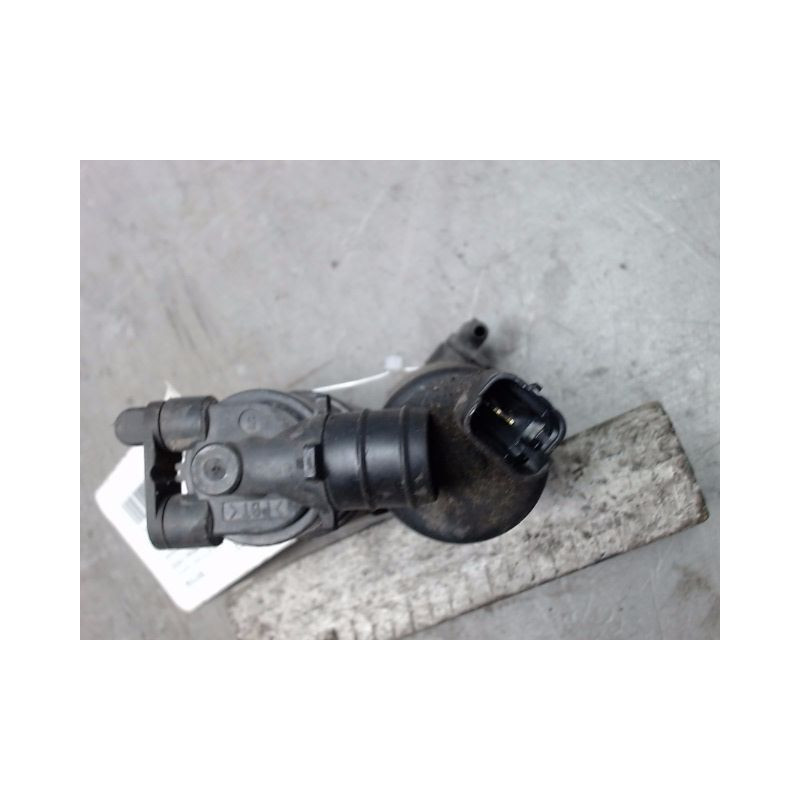 POMPE LAVE-GLACE AVANT TOYOTA AYGO 3P