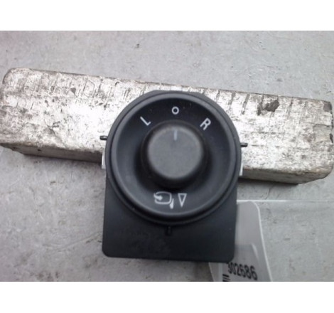 COMMANDE RETROVISSEUR EXT ELECTRIQUE