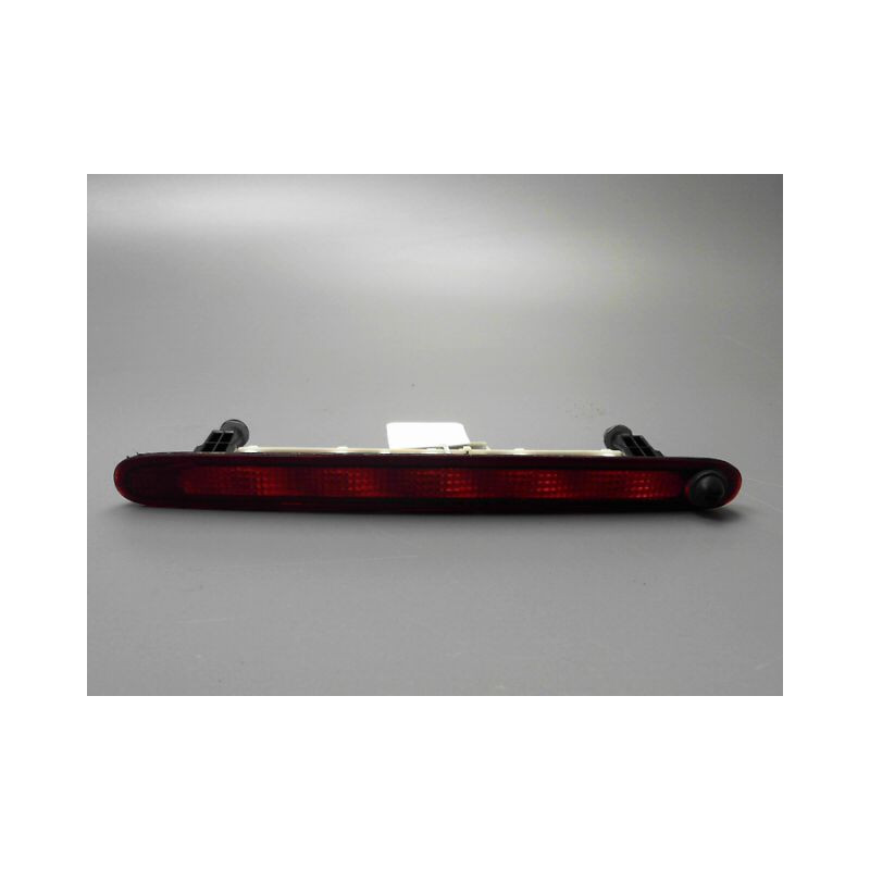 FEUX STOP SUPPLEMENTAIRE SUZUKI SWIFT III 2005-2011