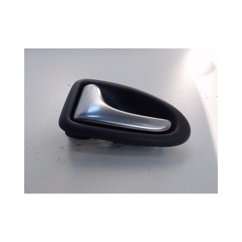 POIGNEE INTERIEURE PORTE ARRIERE GAUCHE RENAULT SCENIC I PH2 99-03