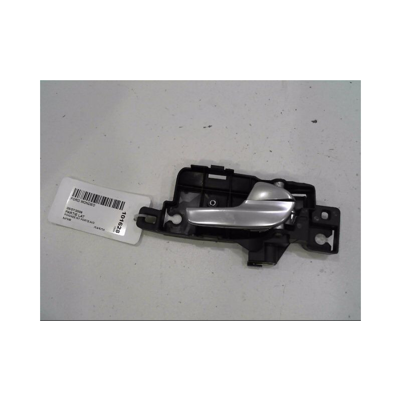 POIGNEE INTERIEURE PORTE AVANT DROIT FORD MONDEO