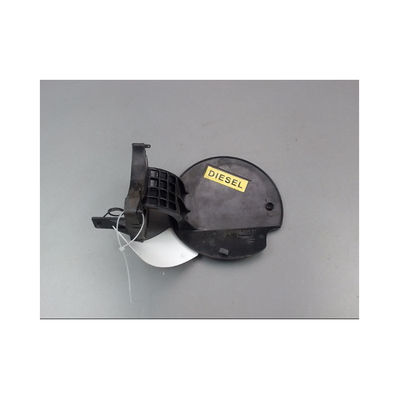 VOLET DE TRAPPE CARBURANT PEUGEOT 307