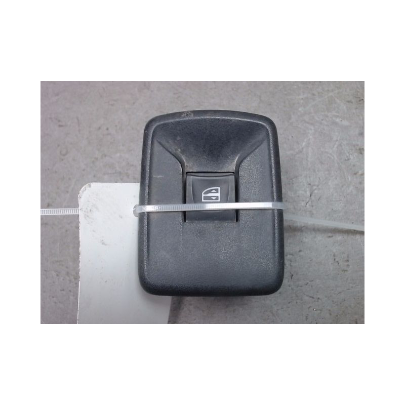 COMMANDE LEVE-GLACE PORTE AVD RENAULT KANGOO EXPRESS 2008-